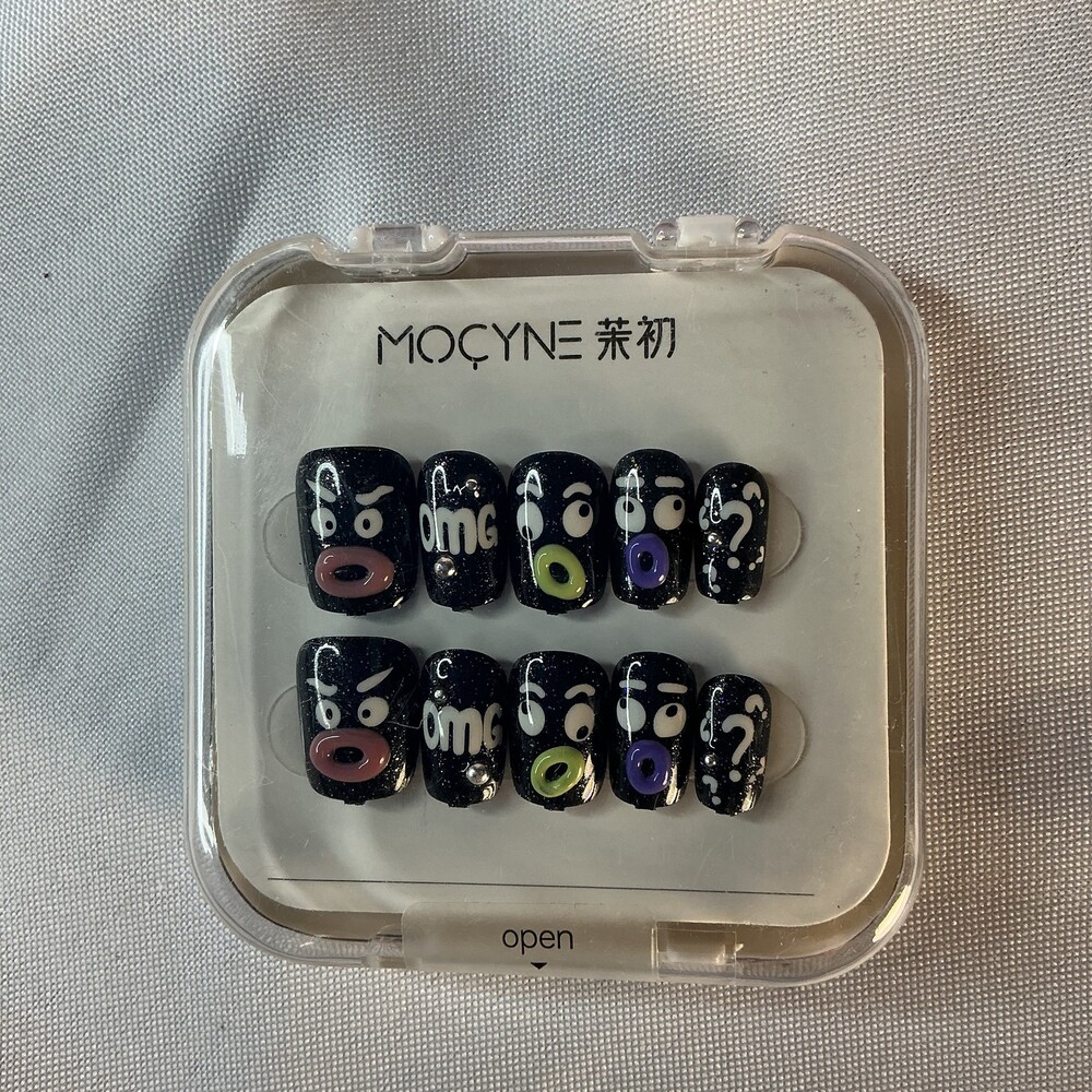 MOCYNE 24 Count Medium Square Black Glitter Press On Nails Emoji Faces